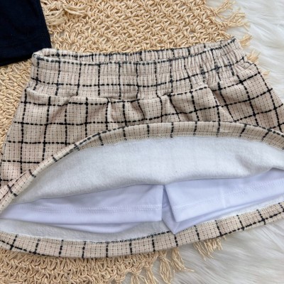 Conj. Blusa Little Teddy Bear e Short Saia Quadriculado em Plush - Preto e Areia